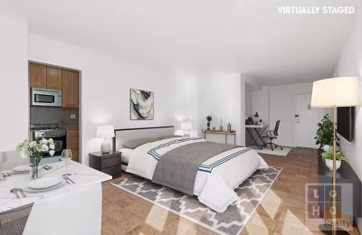 Walnut Park Apartment